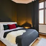 Brancovenian Wonder - 3br Near Cismigiu Park Apartment