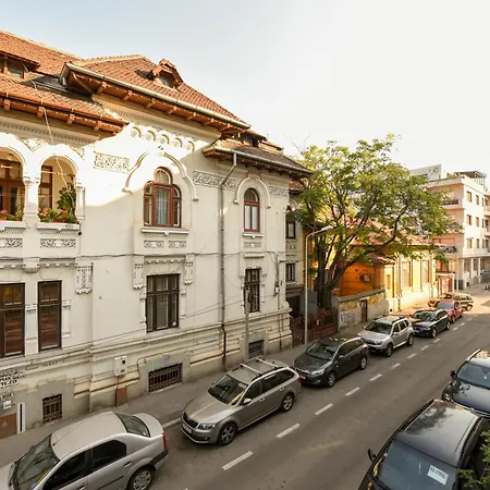 Brancovenian Wonder - 3br Near Cismigiu Park Apartment *