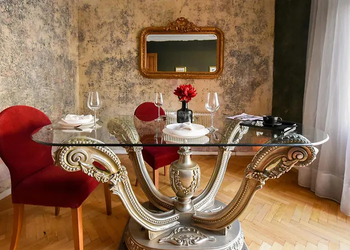 Apartament Brancovenian Wonder - 3br Near Cismigiu Park *