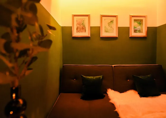 Brancovenian Wonder - 3br Near Cismigiu Park Апартаменты Бухарест