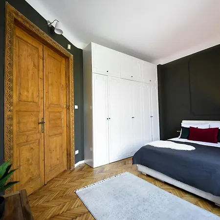 Apartman Brancovenian Wonder - 3br Near Cismigiu Park Bukarest