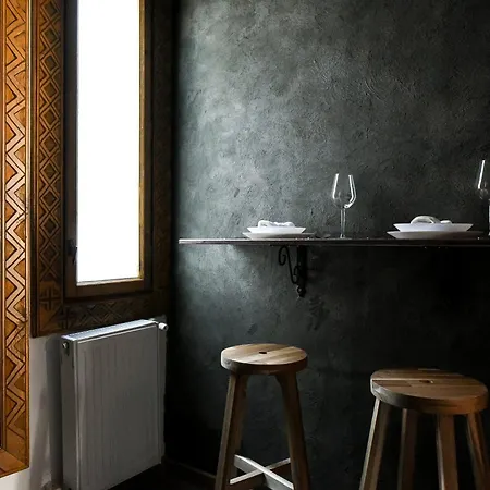 Brancovenian Wonder - 3br Near Cismigiu Park Апартаменты *